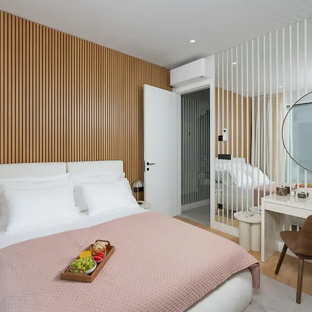 فيلة Valea Excelsior